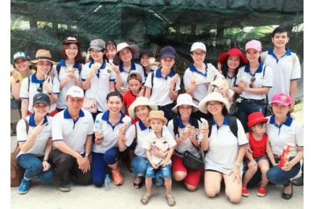 Nha khoa Lan Anh thăm Nông Trang Xanh – Củ Chi dịp Giỗ Tổ Hùng Vương 2016