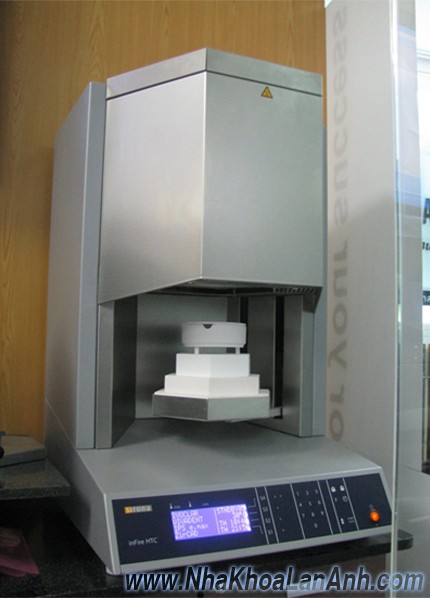 May-cad-cam_nha khoa lan anh May-cad-cam_nha khoa lan anh_ làm răng sứ ở đâu tốt