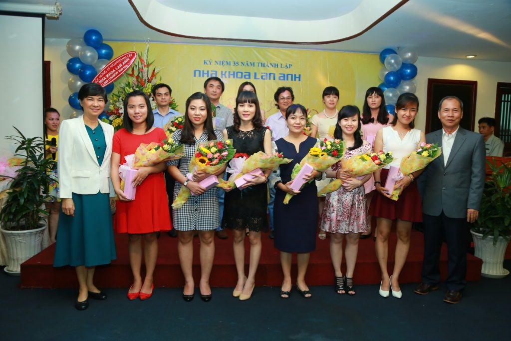 le ky niem 35 nam thanh lap nha khoa lan anh (hinh 3)